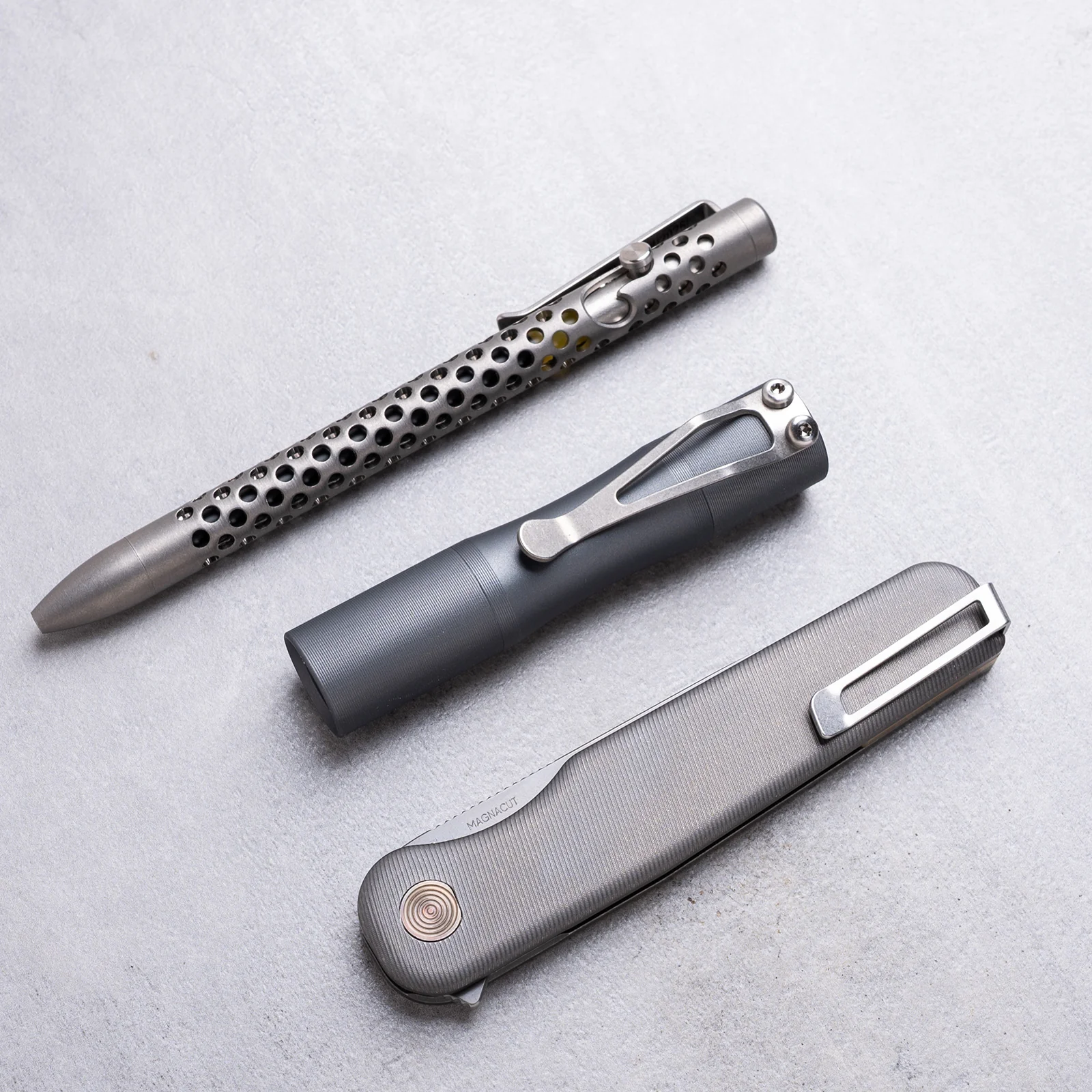 Aluminum Apollo Flashlight - Image 8